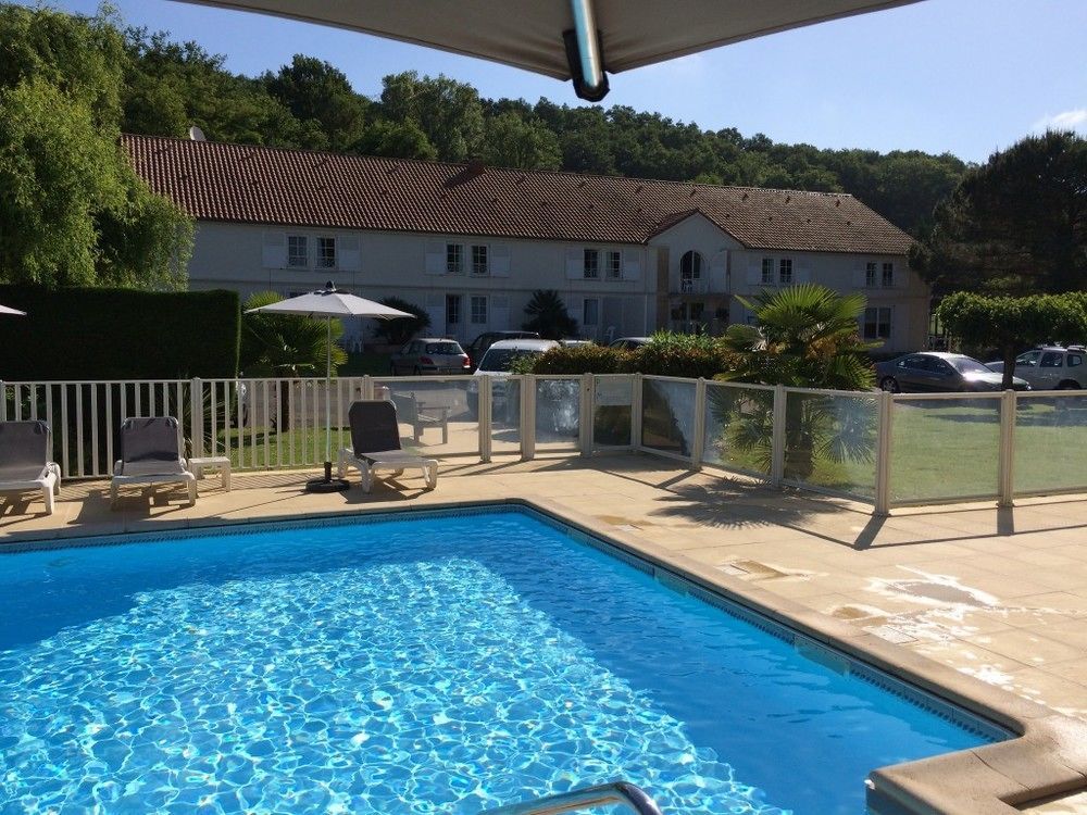 Hotel Le Relais Des Champs Eugenie-les-Bains Zewnętrze zdjęcie