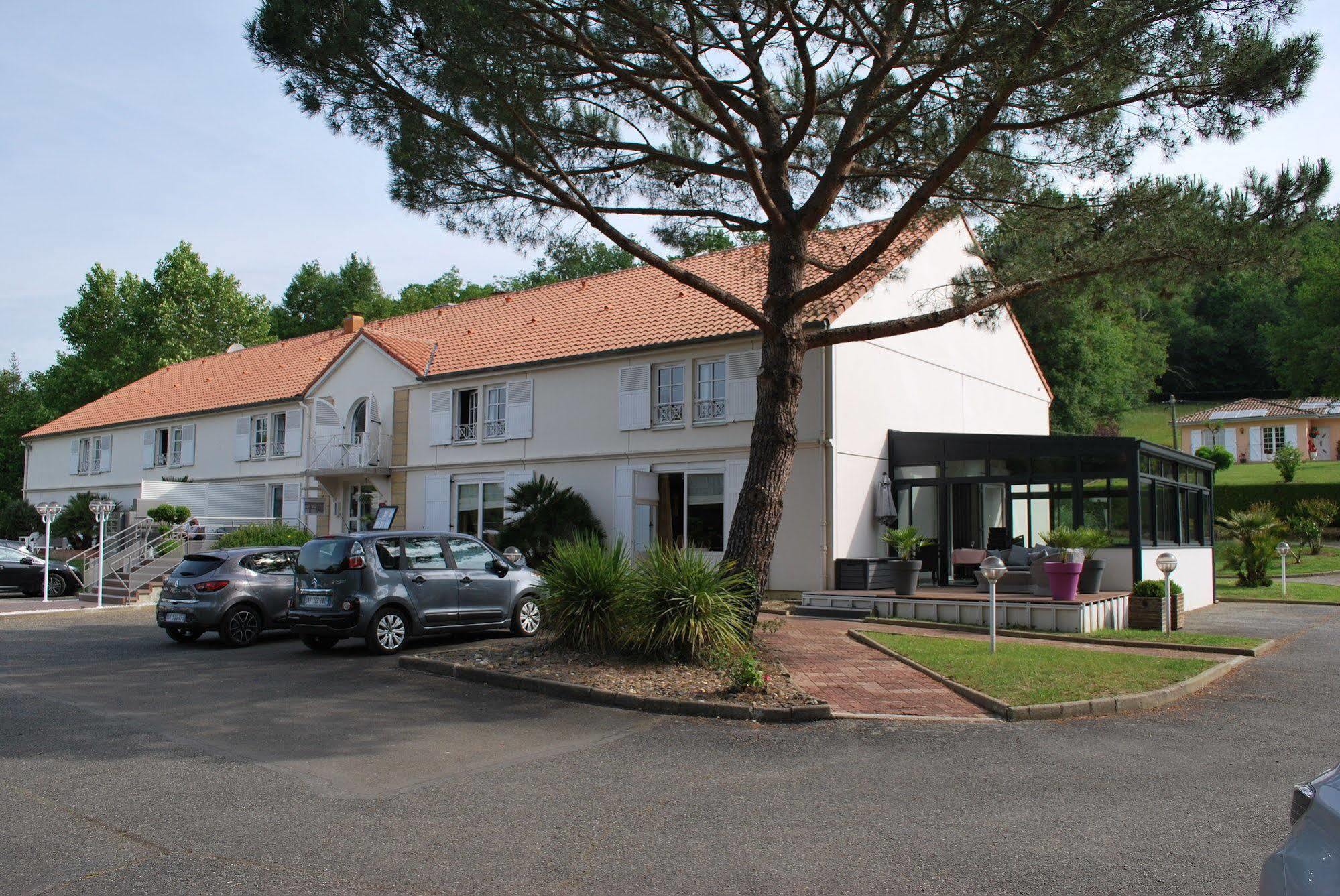 Hotel Le Relais Des Champs Eugenie-les-Bains Zewnętrze zdjęcie