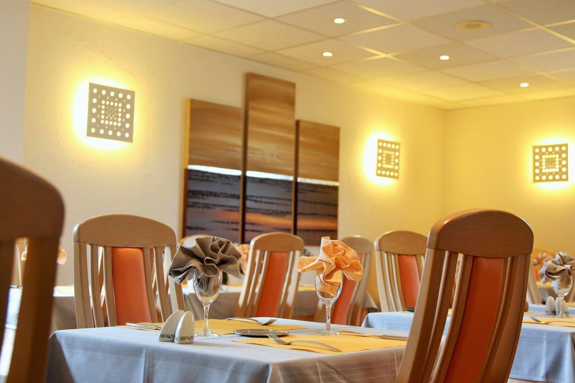 Hotel Le Relais Des Champs Eugenie-les-Bains Zewnętrze zdjęcie