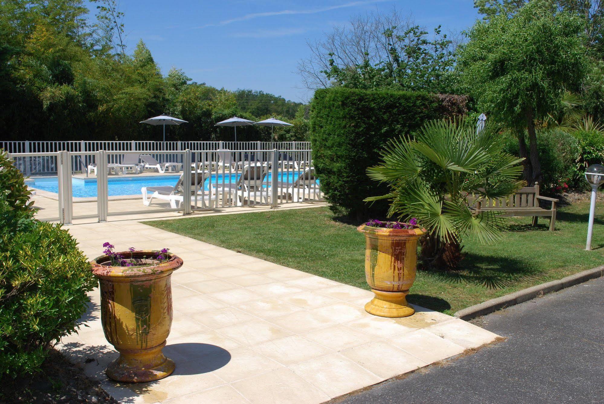 Hotel Le Relais Des Champs Eugenie-les-Bains Zewnętrze zdjęcie